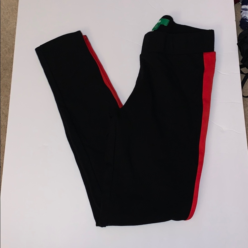 Red stripe leggings